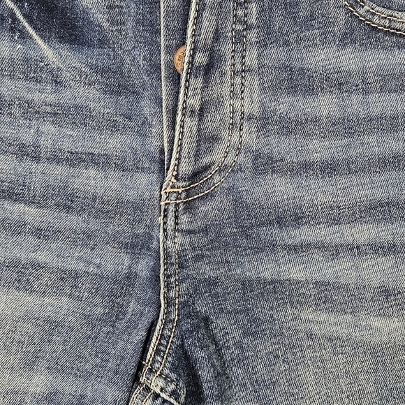 Maurice's Edgely Boyfriend High Rise - size 6 Regular - Picture 5 of 5